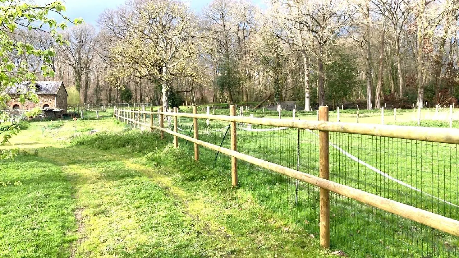 La Demeure Romantique Bazouges-sous-Hédé 0*,